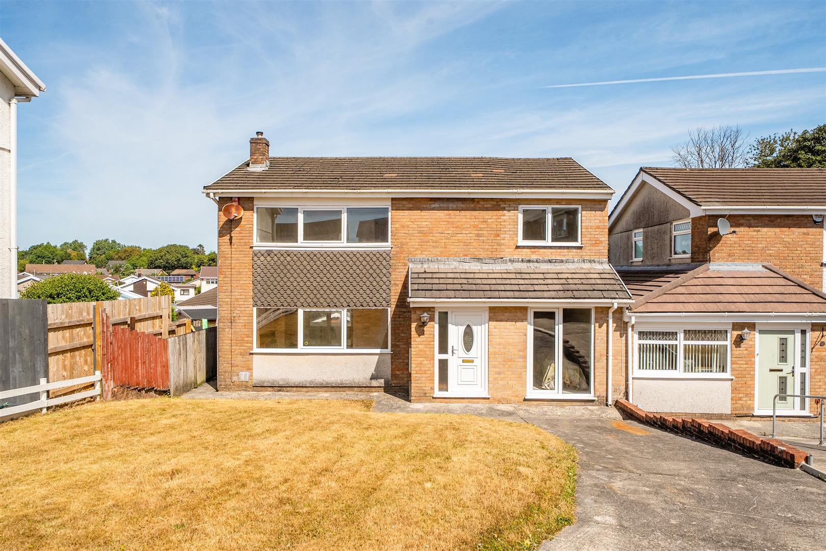 Clos Tirffordd, Penllergaer, Swansea, SA4 9BY